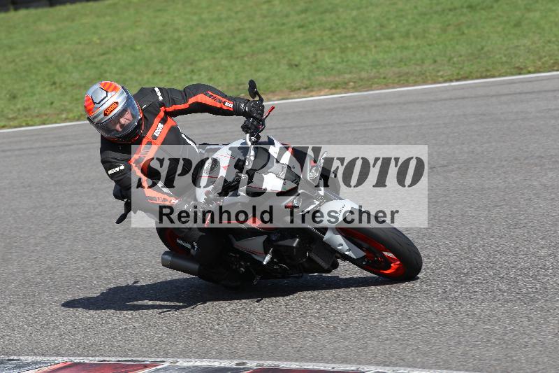 /Archiv-2022/64 19.09.2022.09 Plüss Moto Sport Yamaha Fun Day ADR/Einsteiger/44